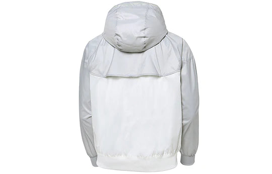 Materiales Sostenibles Nike Ropa deportiva Windrunner Chaqueta con capucha para hombre