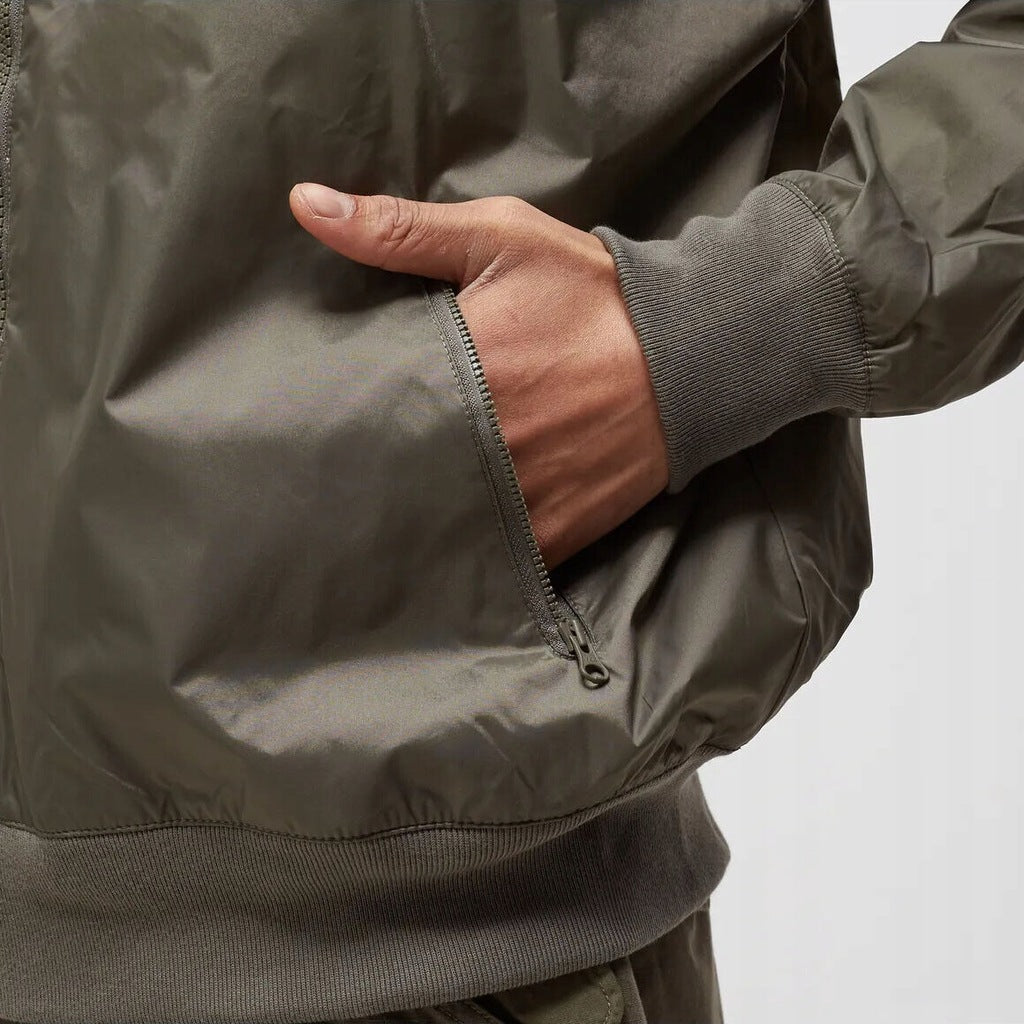 Materiales sostenibles Chaqueta Windrunner de Nike Sportswear Chaqueta con capucha para hombre